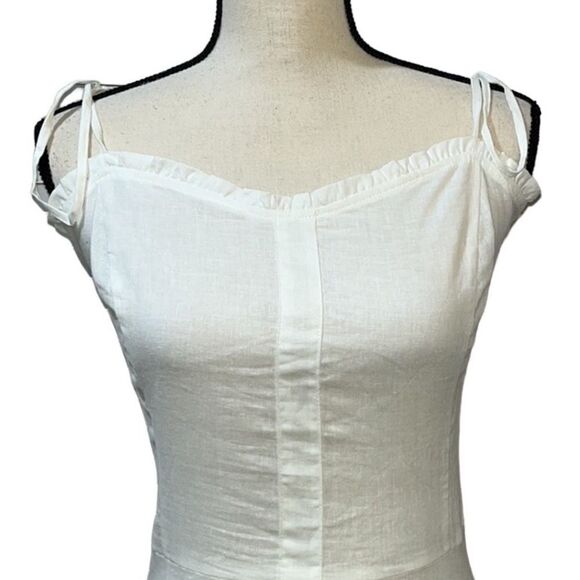 NY&Co Tie-Strap Preplum Sweetheart Neckline Blouse - Picture 4 of 11